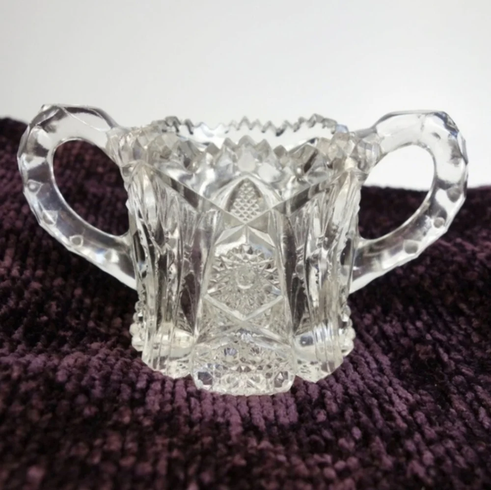 (ANTIQUE) Imperial Pressed Glass OPEN SUGAR BOWL